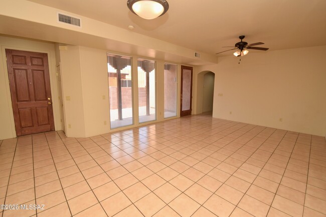 Photo - 2934 N Cardell Cir