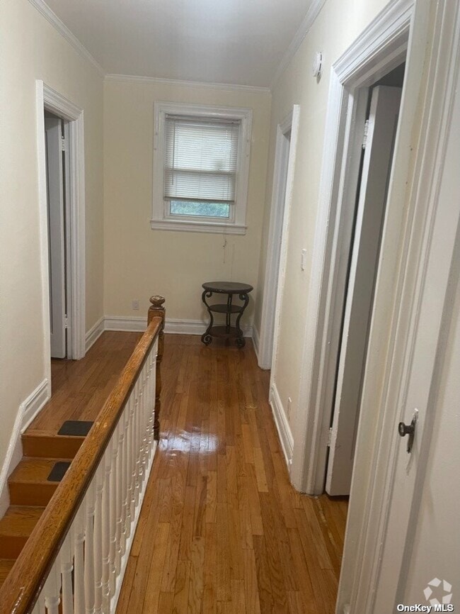 Building Photo - 1011 Linden Blvd Rental