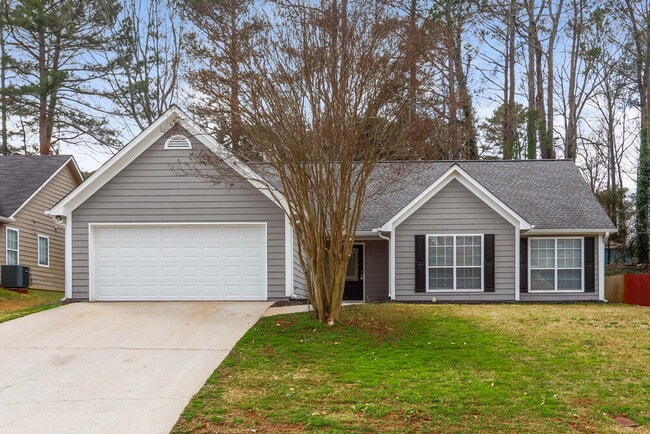 Building Photo - 85 Paris Dr