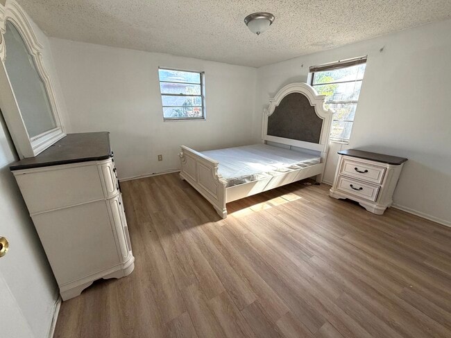 Photo - 2225 E 133rd Ave