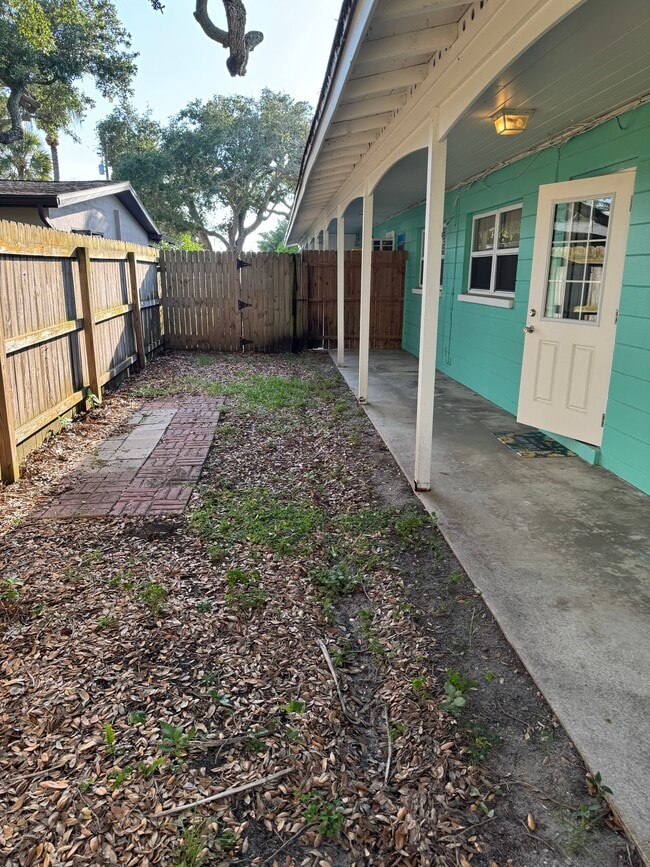 Photo - 189 Oak Ave Unit 3