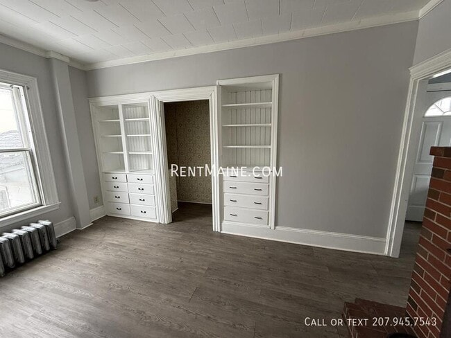 Photo - 120 Center St Unit 1