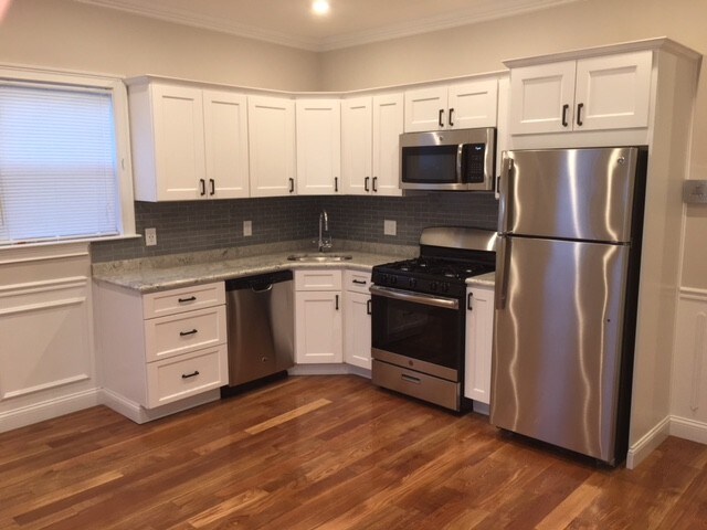 Photo - 8 Nira Ave Unidad 4