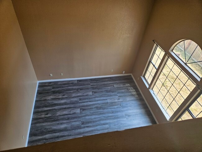 Living room - 401 Ravenwood Way Unit 1638 Coventry Way Lodi CA