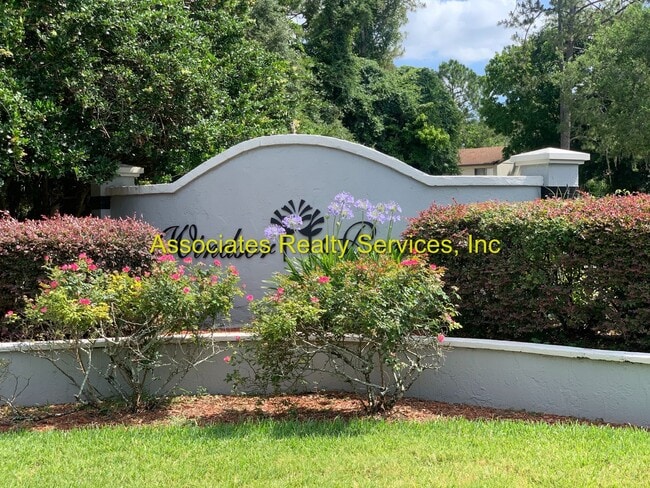 Photo - 3 bedroom home in Windsor Park!  Move in early August!