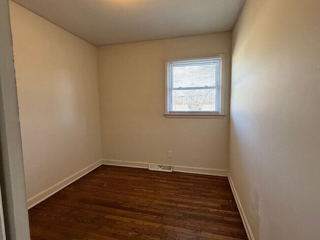 Photo - 1517 Boone St Unit B