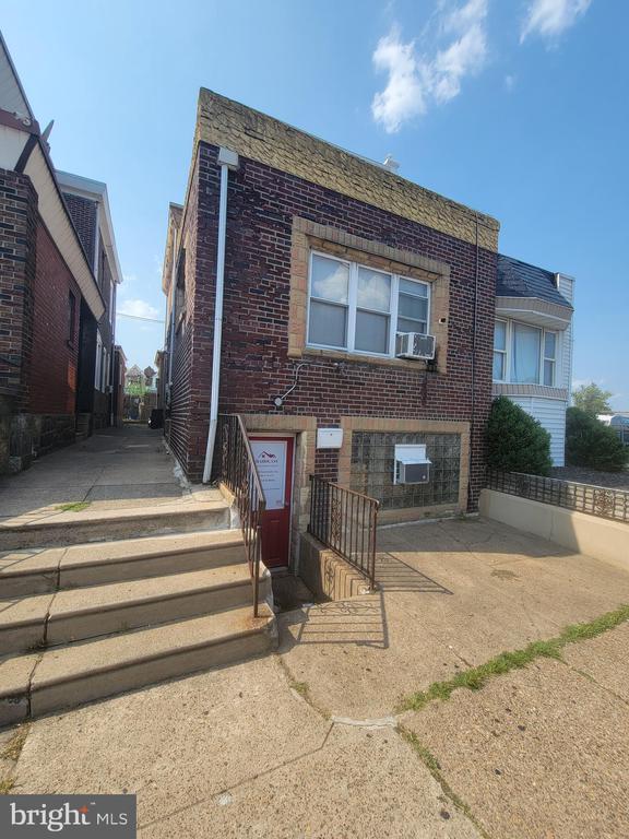 Building Photo - 7208 Torresdale Ave Rental