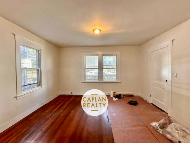 Photo - 1655 State St Unit 1