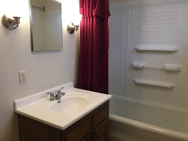 Bathroom - 3009 17th St Unit #2