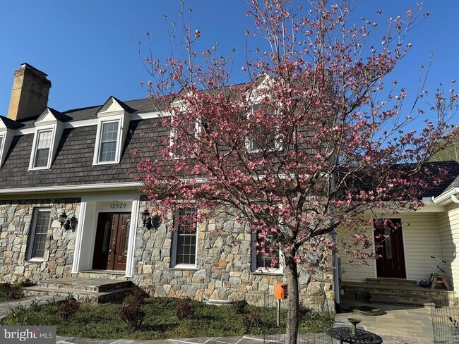 Photo - 12929 Esworthy Rd