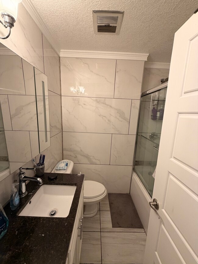 Photo - 2214 Westchester Rd
