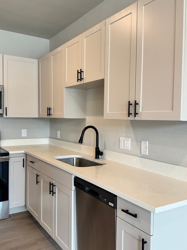 Kitchen Area - Paraiso At Nordling