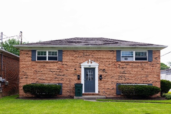 Building Photo - 8022 Beech Ave Rental