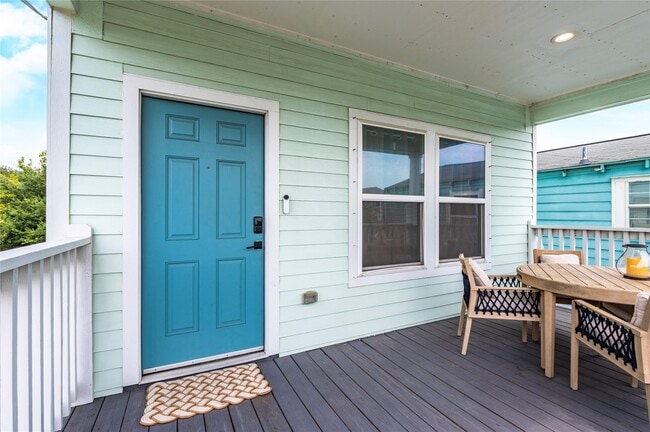 Photo - 5618 Avenue M