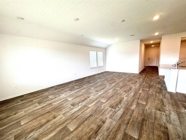 Photo - 30407 Carter Cv