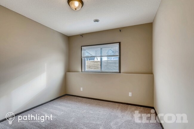 Photo - 16043 Estate Ln