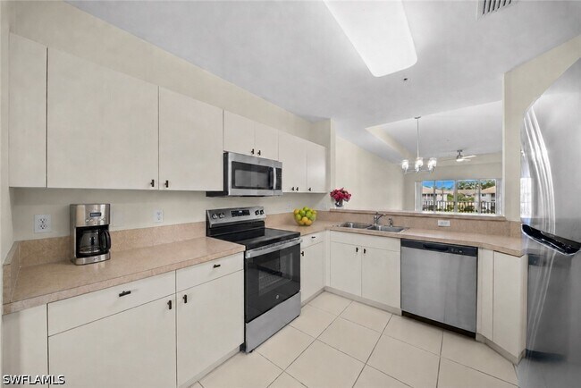 Photo - 7804 Regal Heron Cir Unidad 304