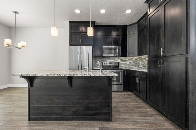 Photo - 626 N Preserve Dr