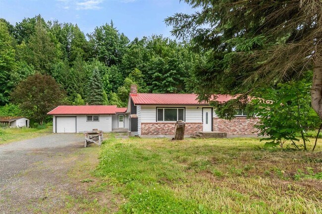 Photo - 1010 Columbia Valley Rd