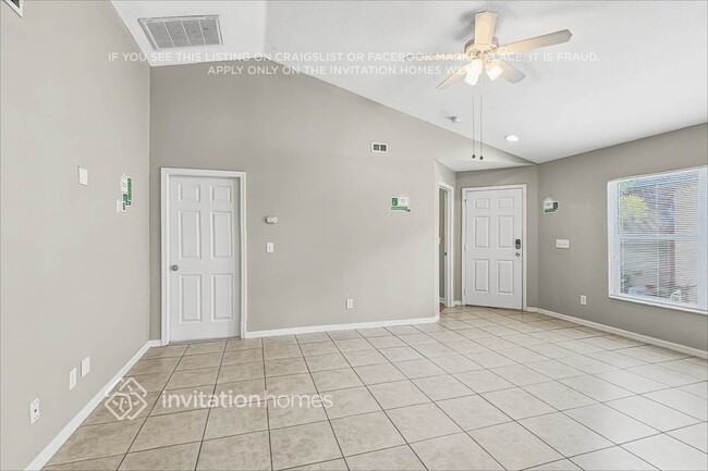 Photo - 7462 Oxford Garden Cir