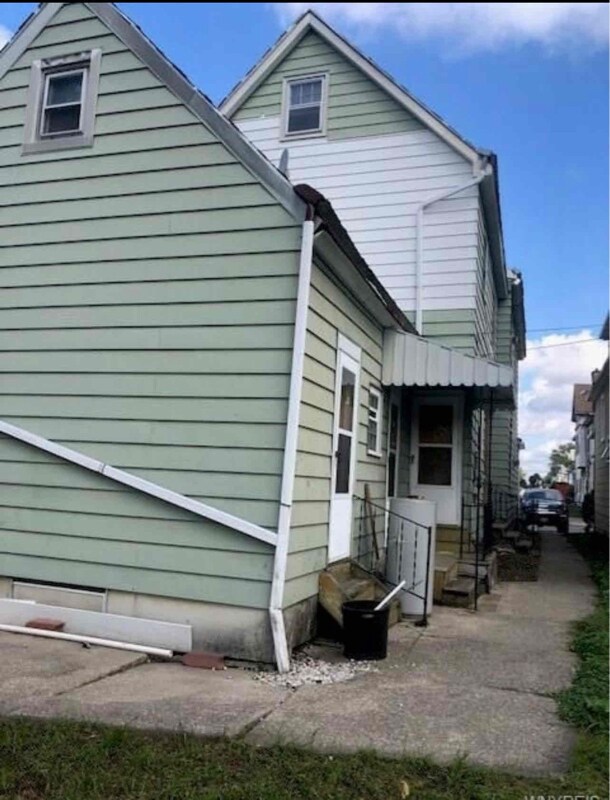 Photo - 347 Walden Ave