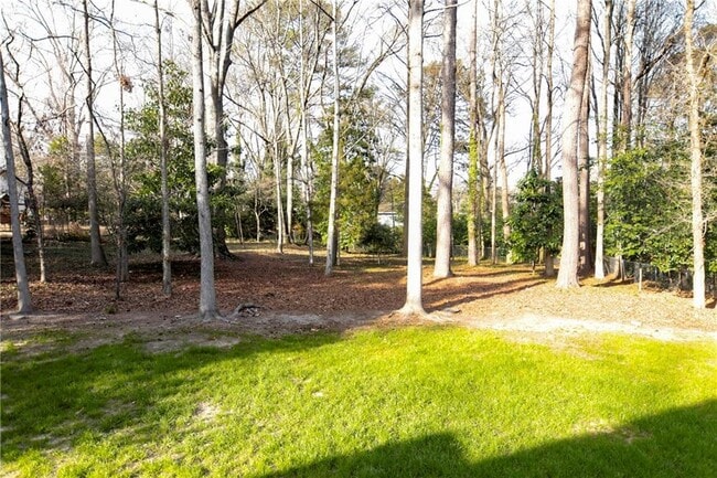 Photo - 516 Faith St