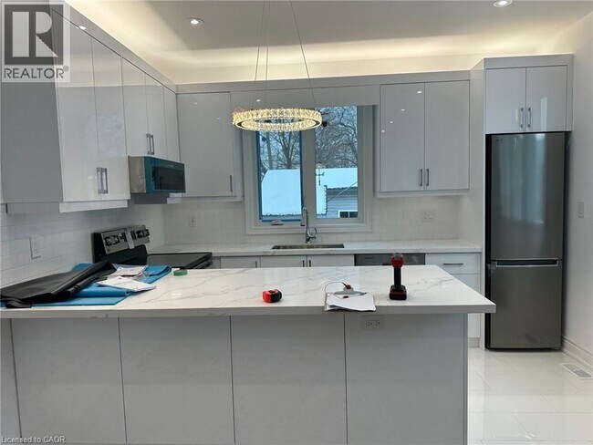 Photo - 114 Warren Ave