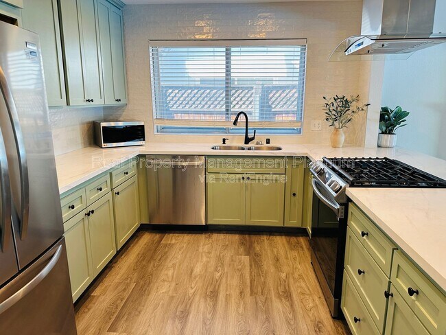 Photo - 3095 Anderson Ave