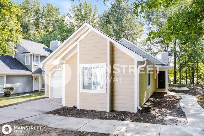 2 PIPERS GLEN CT, GREENSBORO, NC 27406 - 2 PIPERS GLEN CT, GREENSBORO, NC 27406 House