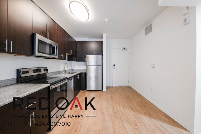 Photo - Impressive, Spacious Studio with Unbeatabl... Unidad 410