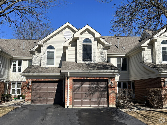 Building Photo - 1875 W White Oak St Rental