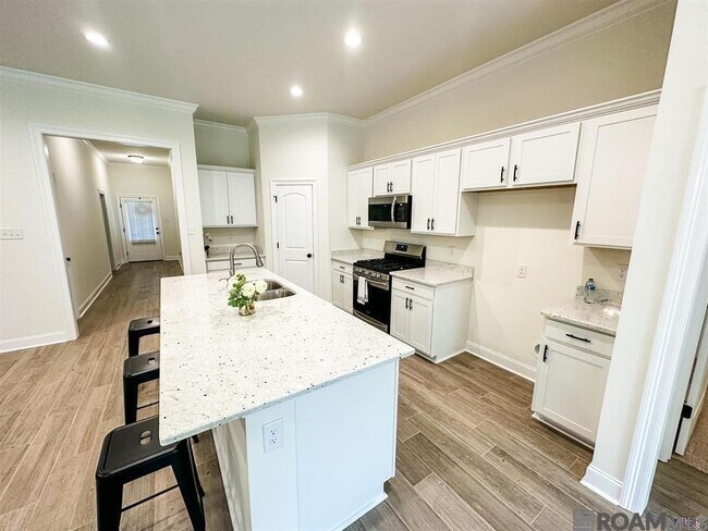 Photo - 10904 Maitland Ave