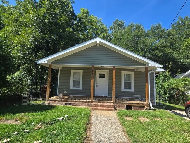 Building Photo - 326 Pickett Pl