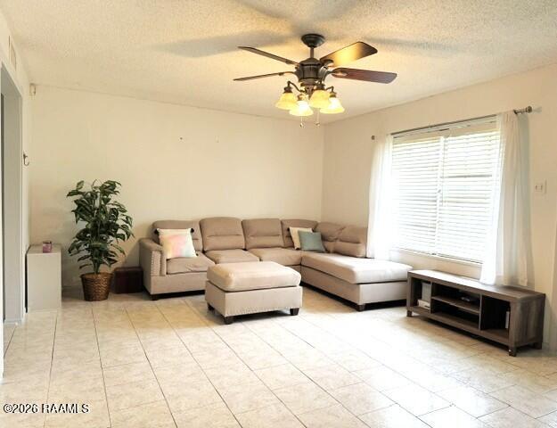 Photo - 104 Chaumont Dr