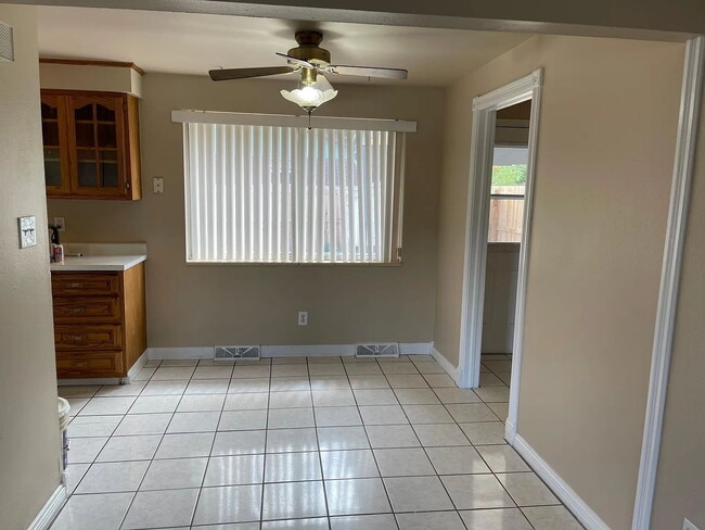 12620 W 11th Pl