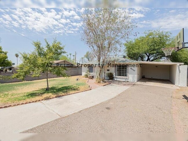 Photo - 9430 N 11th Pl
