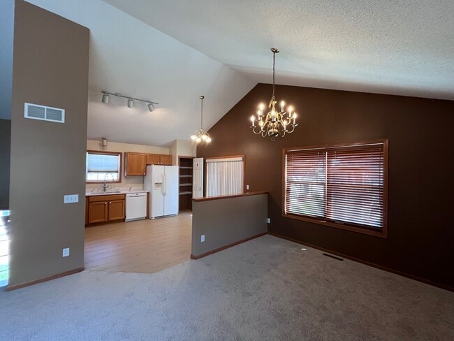 Building Photo - 7483 Hampton Ln