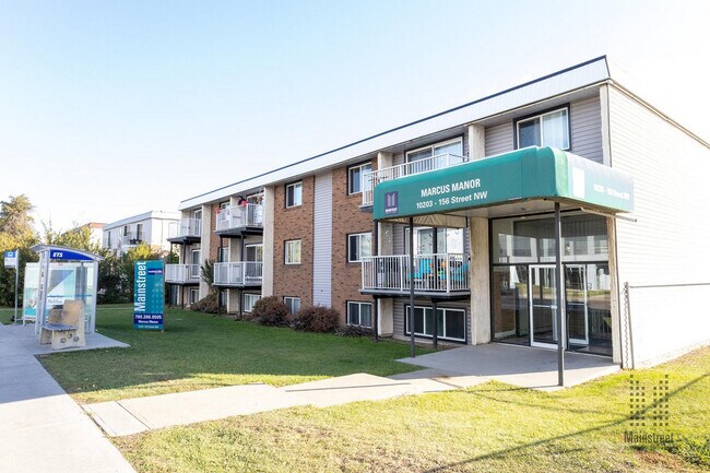 Photo - Marcus Manor