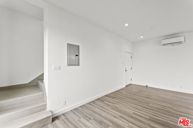 Photo - 1254 9th St Unit F-6