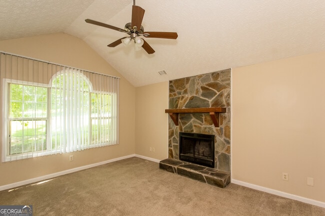 Photo - 40 Richmond Pl