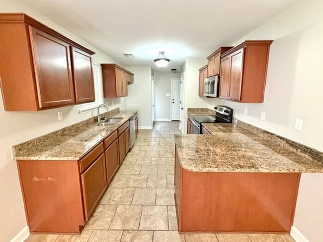 Photo - Gated Community 4 Bedroom 2.5 Bath Home In Southeast Memphis