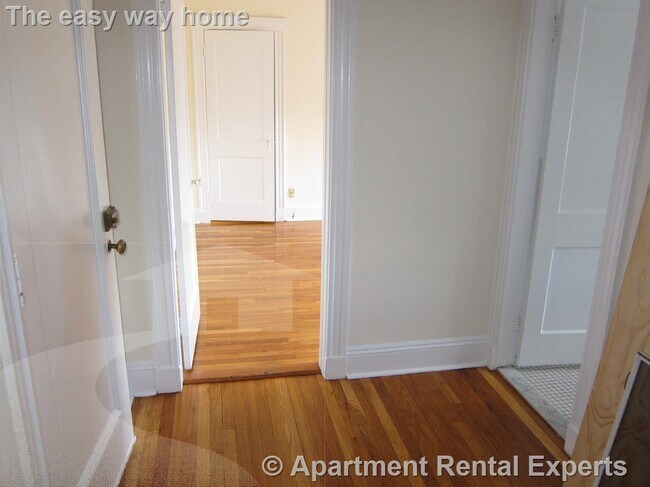 Photo - 21 Wendell St Unidad #19