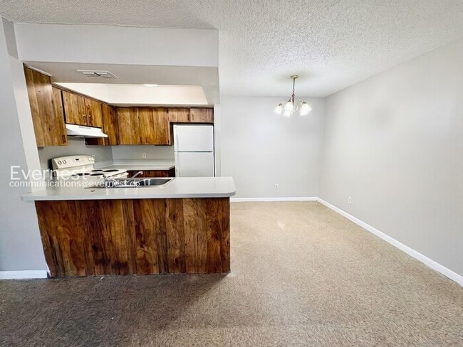 Photo - 3062 St Paul Dr