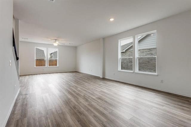 Photo - 1002 Cinnabar Wy