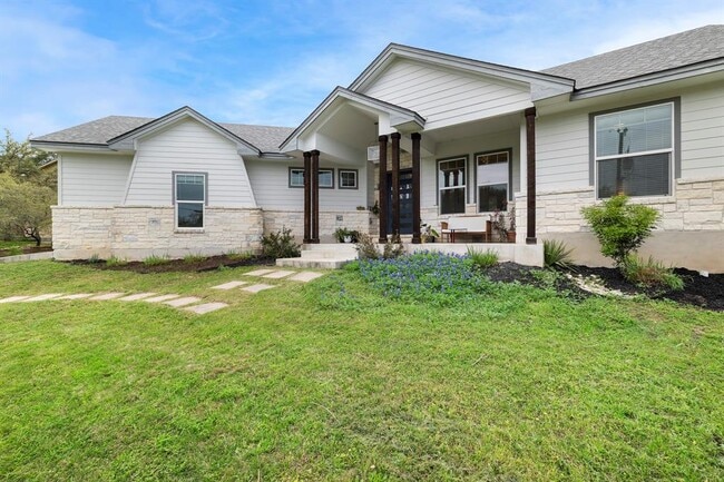 Building Photo - 706 Stow Dr