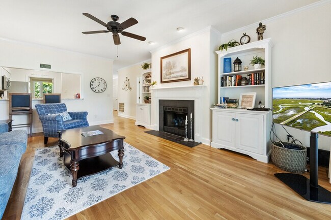 Photo - 235 Golden Bear Dr Unidad ID1253461P