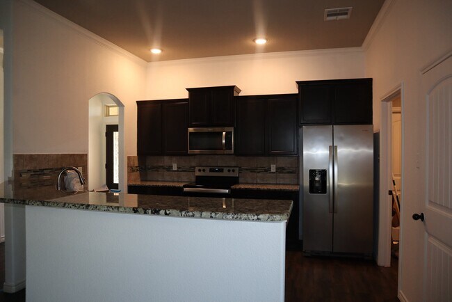 Photo - 5207 Colina Dr