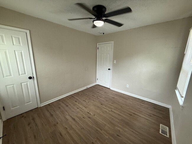 Photo - Fully Renovated 3-Bedroom Home – Move-In R...