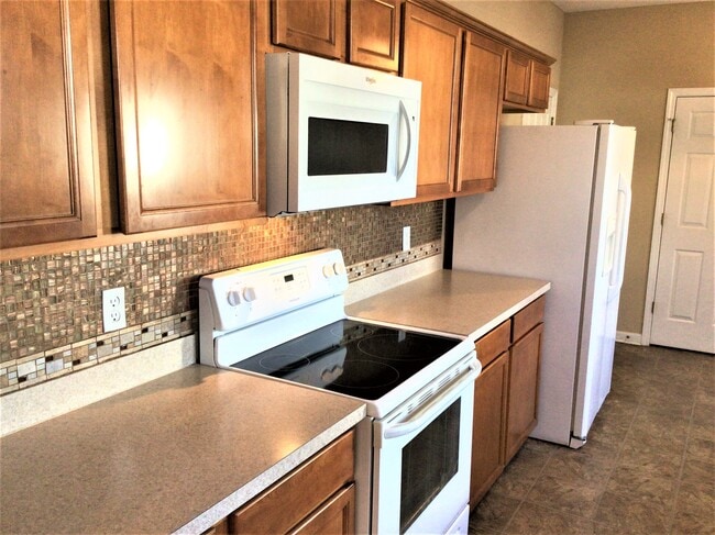 Photo - 6140 Glen Way Dr