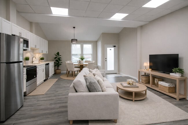 Photo - 271 Country Commons Rd Unit E